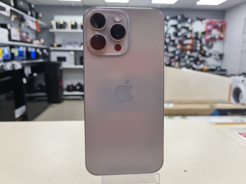 Смартфон Apple iPhone 15 Pro Max 256Gb