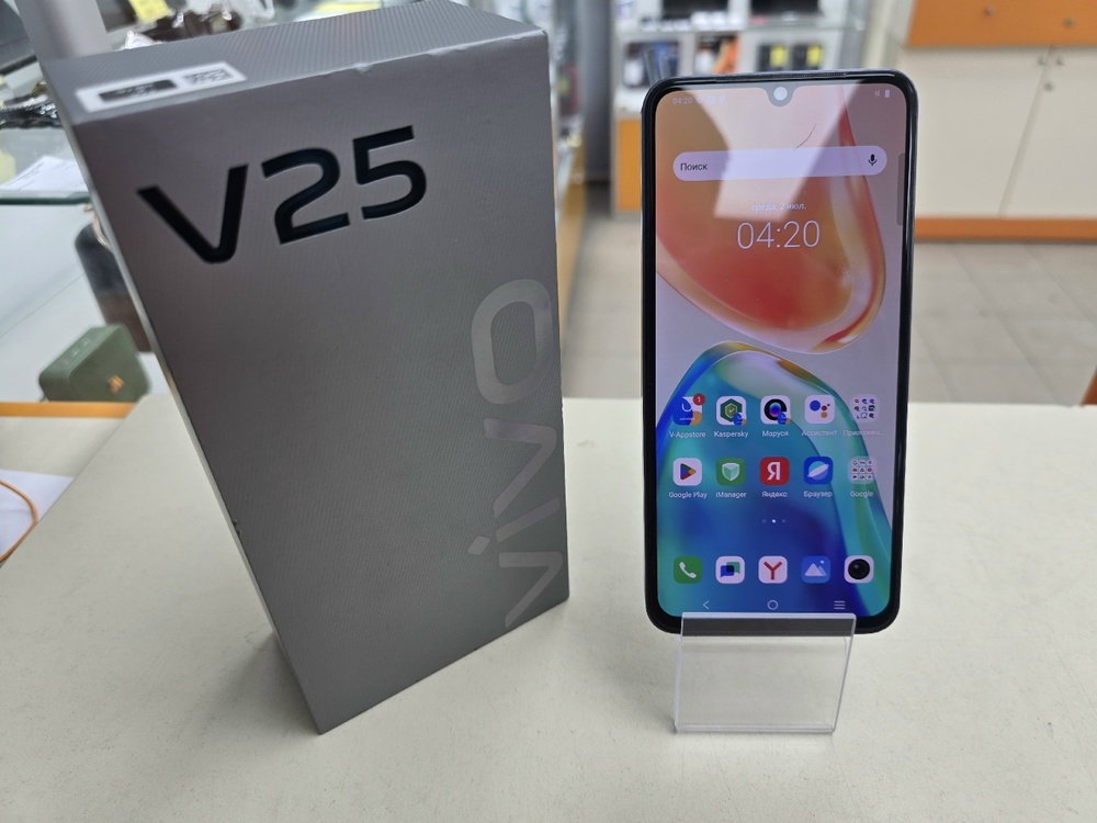 Смартфон Vivo V25 8/256