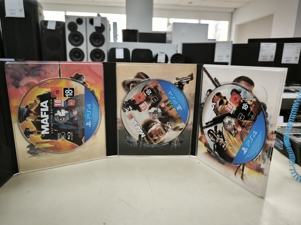 Игра Playstation 4 Mafia Trilogy