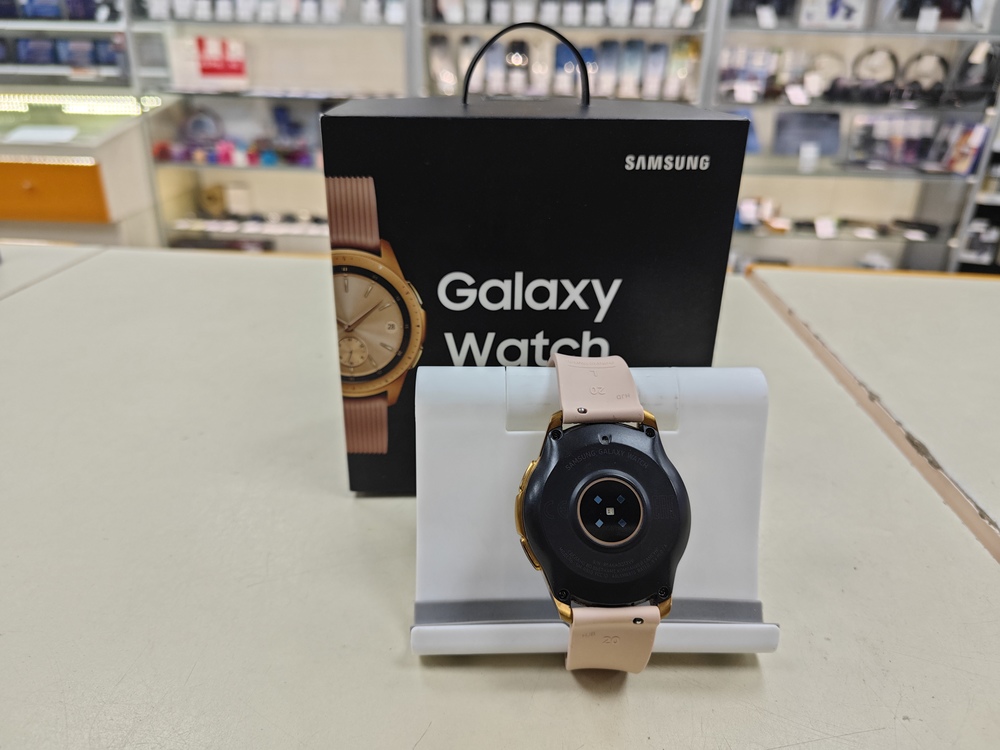 Смарт-часы Samsung Galaxy Watch