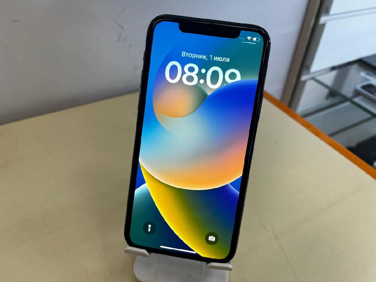 Смартфон Apple iPhone 11 Pro 64Gb