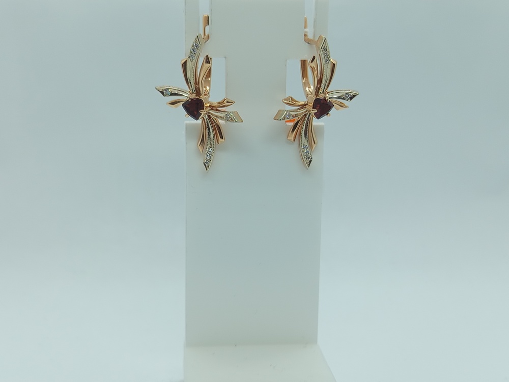 СКМИ585 СЕРЬГИ С КАМНЯМИ (Au 585)