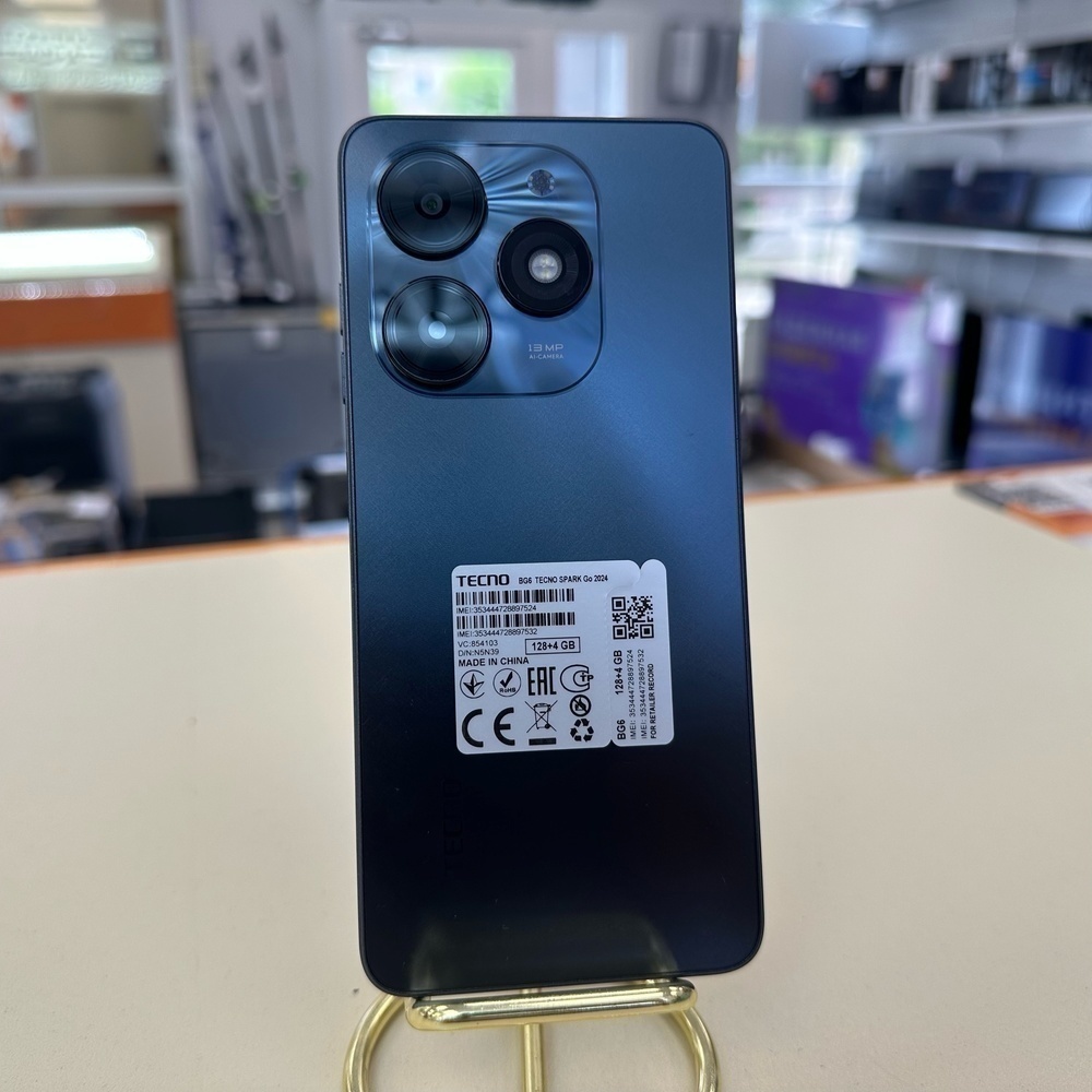Смартфон Tecno Spark Go 2024 4/128