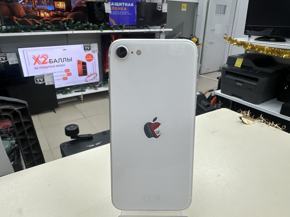 Смартфон Apple iPhone SE 2020 64Gb