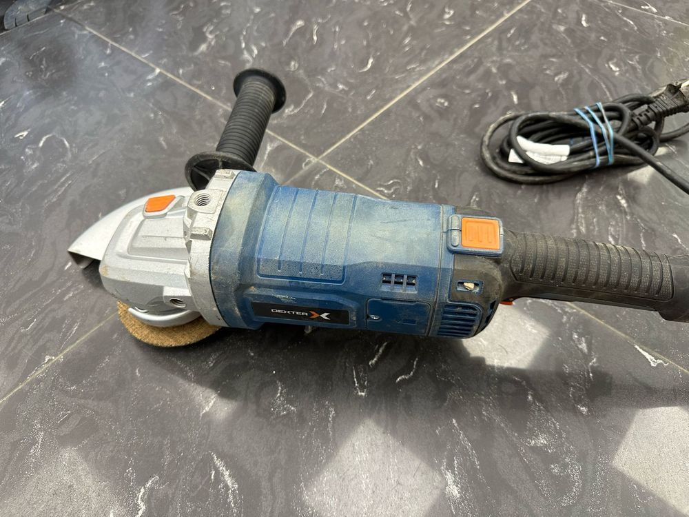 Угловая шлифмашина Dexter NC800AG2