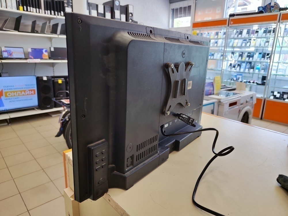 LED Телевизор Telefunken TF-LED22S30