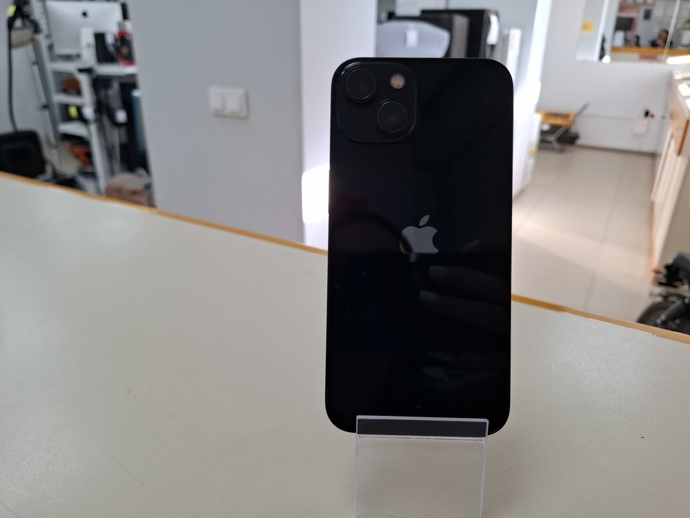 Смартфон Apple iPhone 13 128Gb