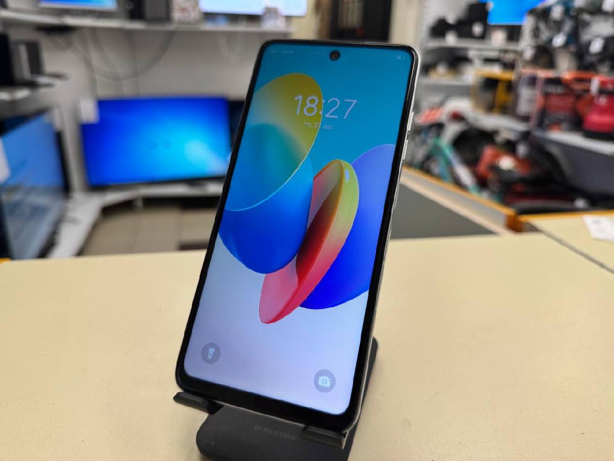 Смартфон Tecno Spark Go 2024 4/64