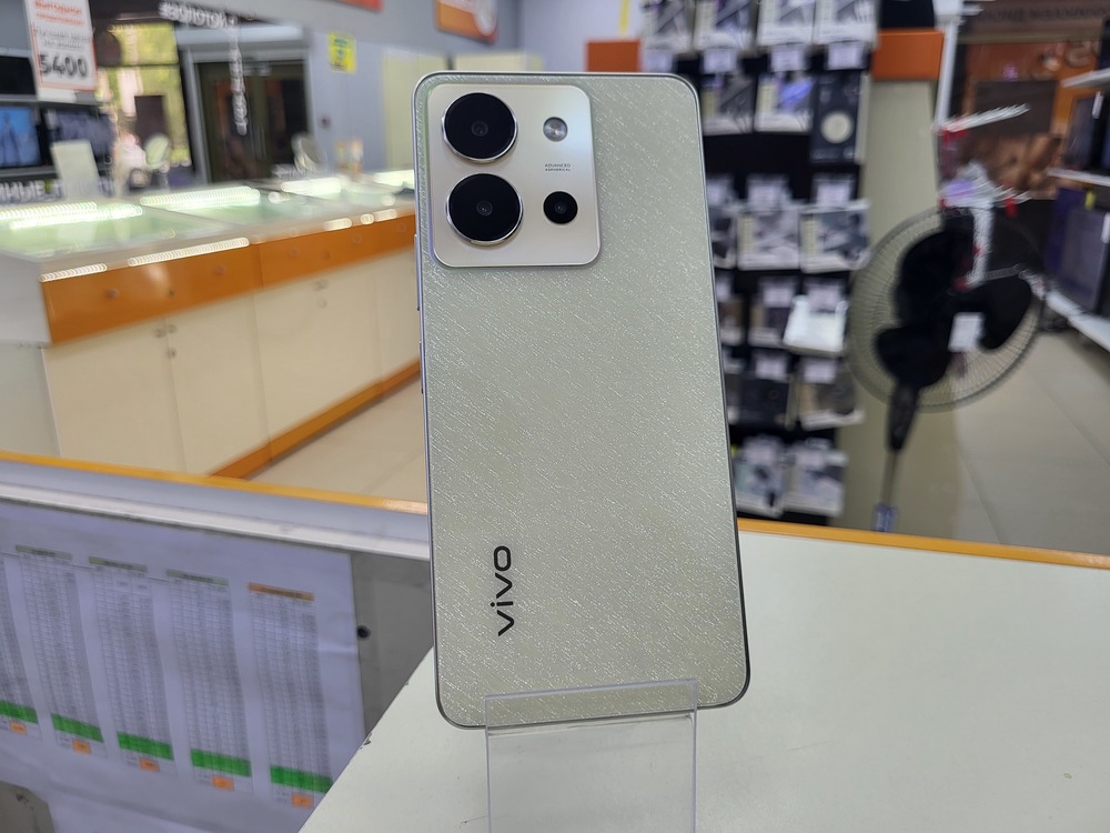 Смартфон Vivo Y36 8/128