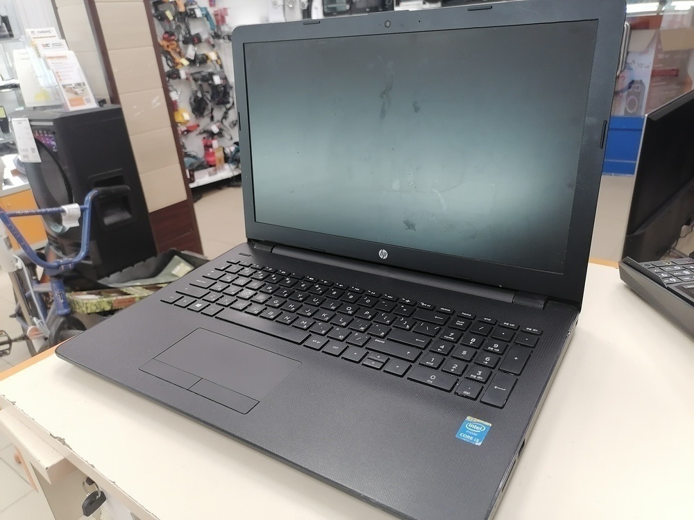 Ноутбук HP; Core i3-5005U, Intel HD Graphics 5500, 8 Гб, 240 Гб, Нет