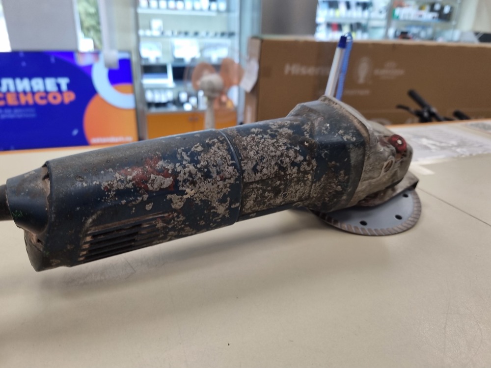 Угловая шлифмашина Bosch GWS 8-115