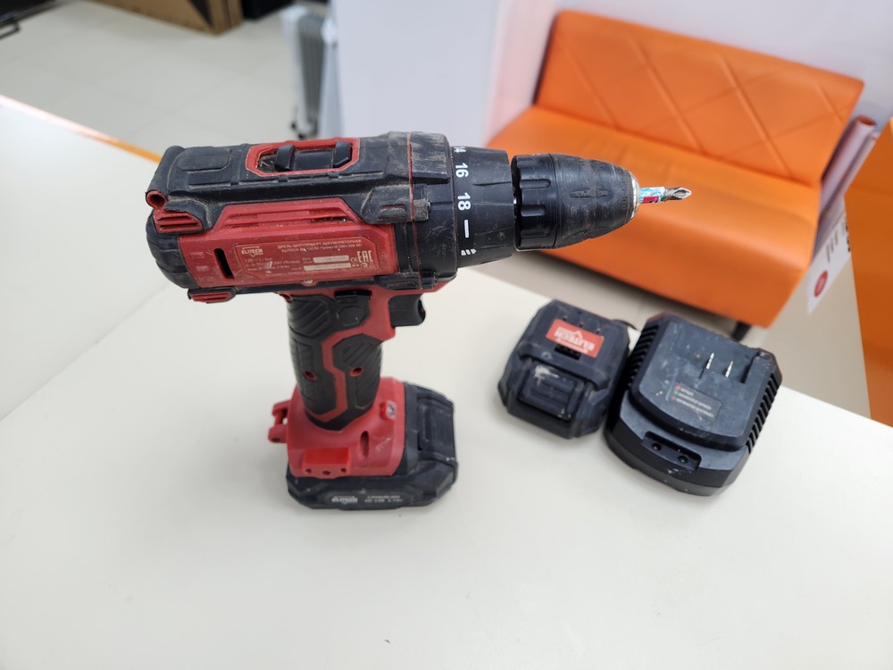 Шуруповерт Elitech ДА 12СЛ2 ПРОМО;