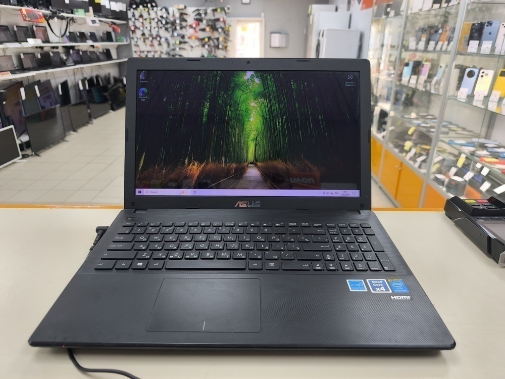 Ноутбук ASUS; Pentium N3530, Нет, 4 Гб, Нет, 500 Гб