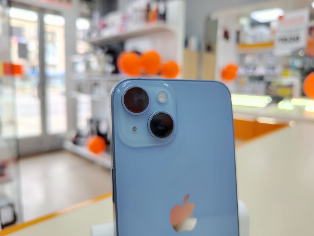 Смартфон Apple Iphone 14 128Gb