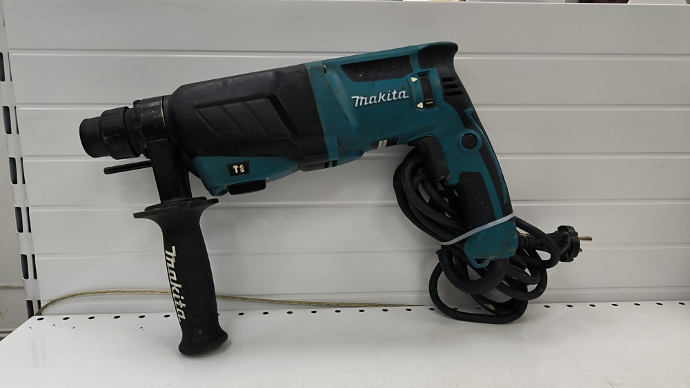 Перфоратор Makita HR2630