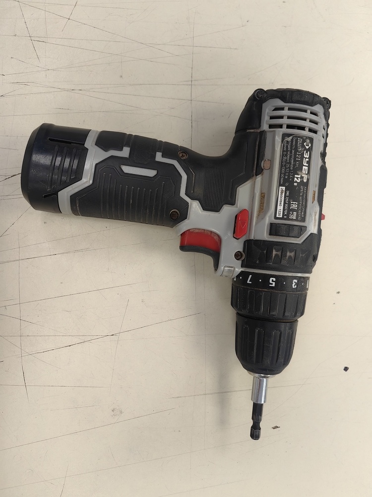 Шуруповерт Зубр ДШЛ121КН