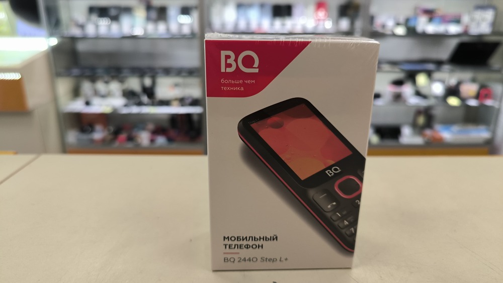 Мобильный телефон BQ 2440