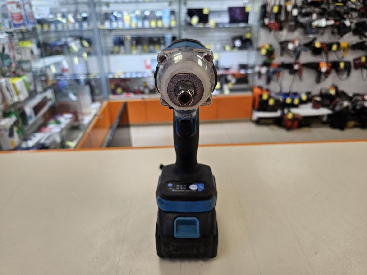 Гайковерт Makita 6906;