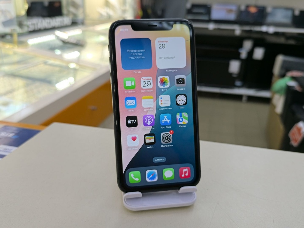 Смартфон Apple iPhone 11 64Gb