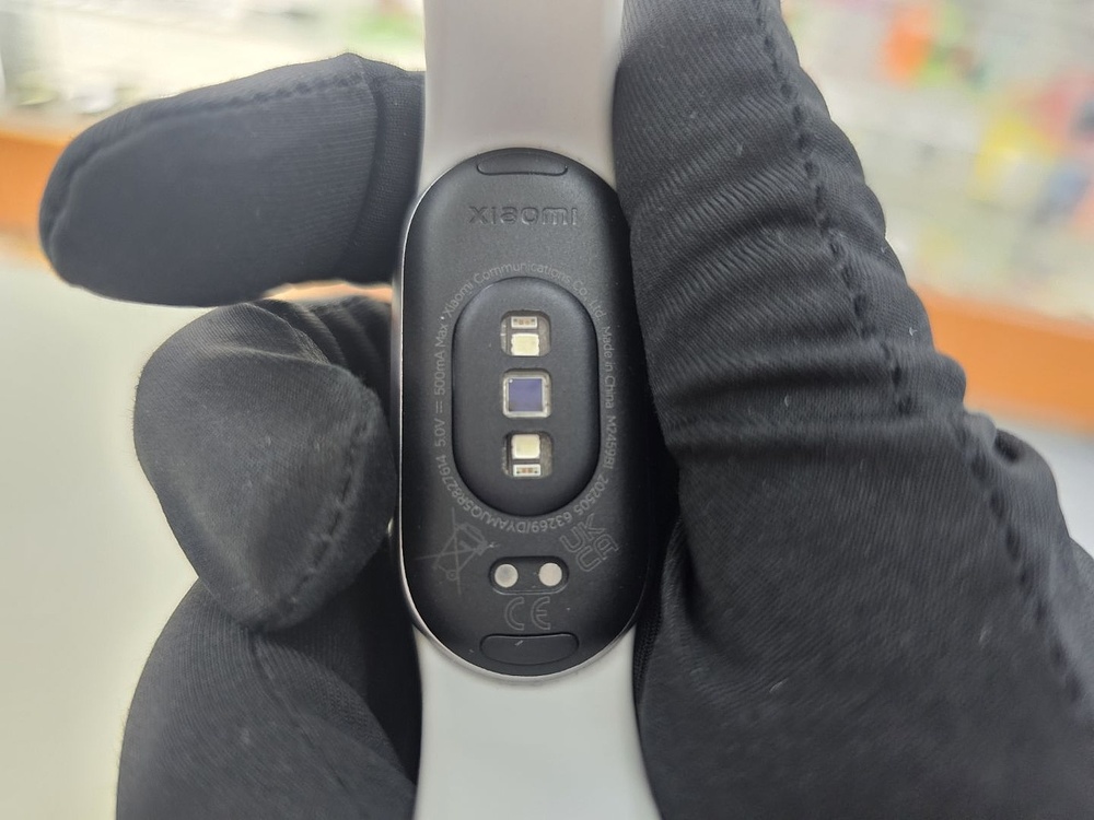 Смарт-часы Xiaomi Mi Smart Band 10