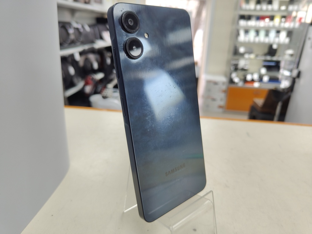 Смартфон Samsung Galaxy A06 6/128