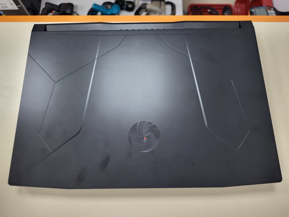 Ноутбук MSI; Ryzen 5 7535HS, GeForce RTX 4050, 8 Гб, 512 GB, Нет