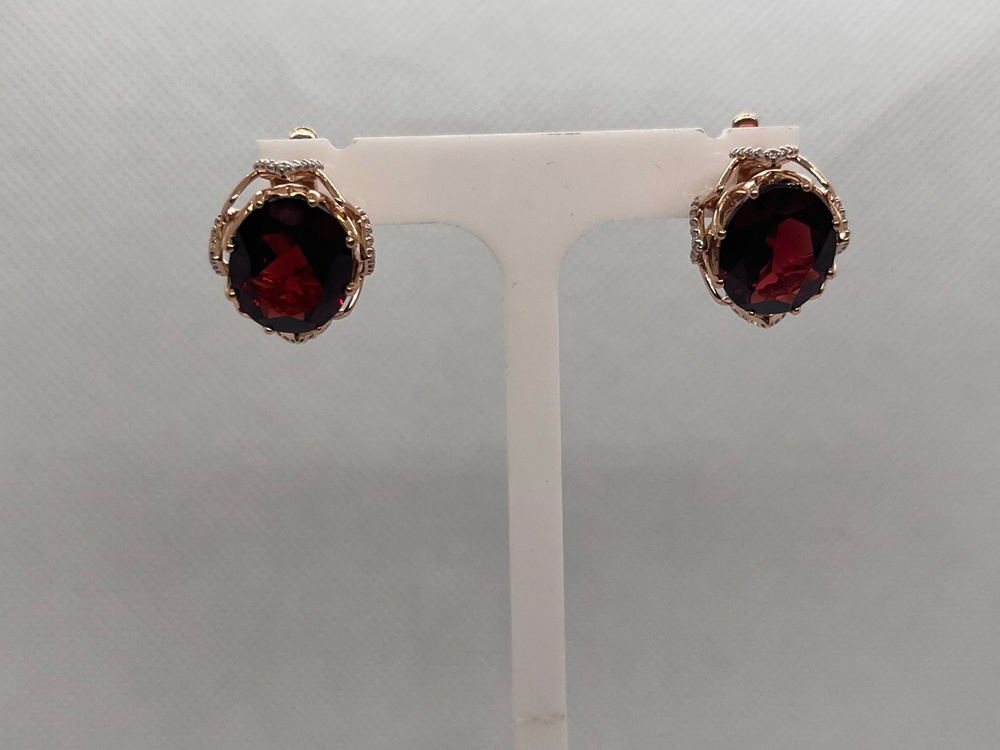 СКМИ585 СЕРЬГИ С КАМНЯМИ (Au 585)