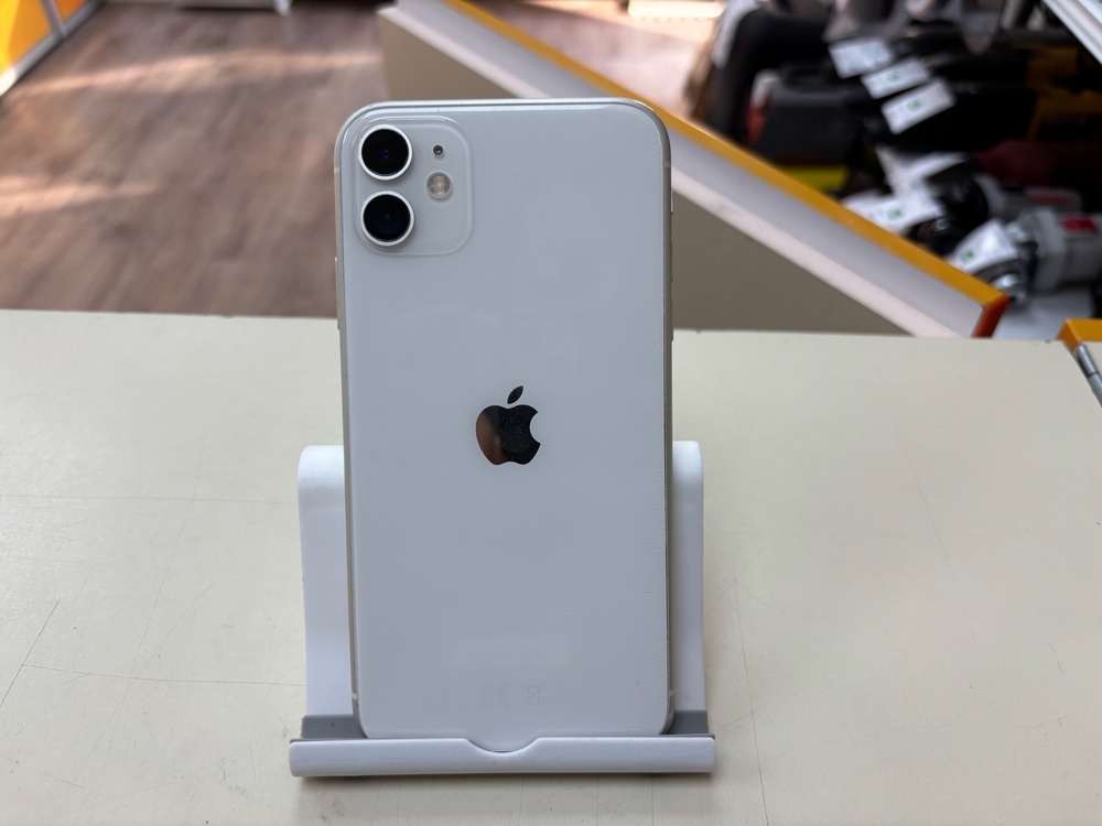 Смартфон Apple iPhone 11 128Gb
