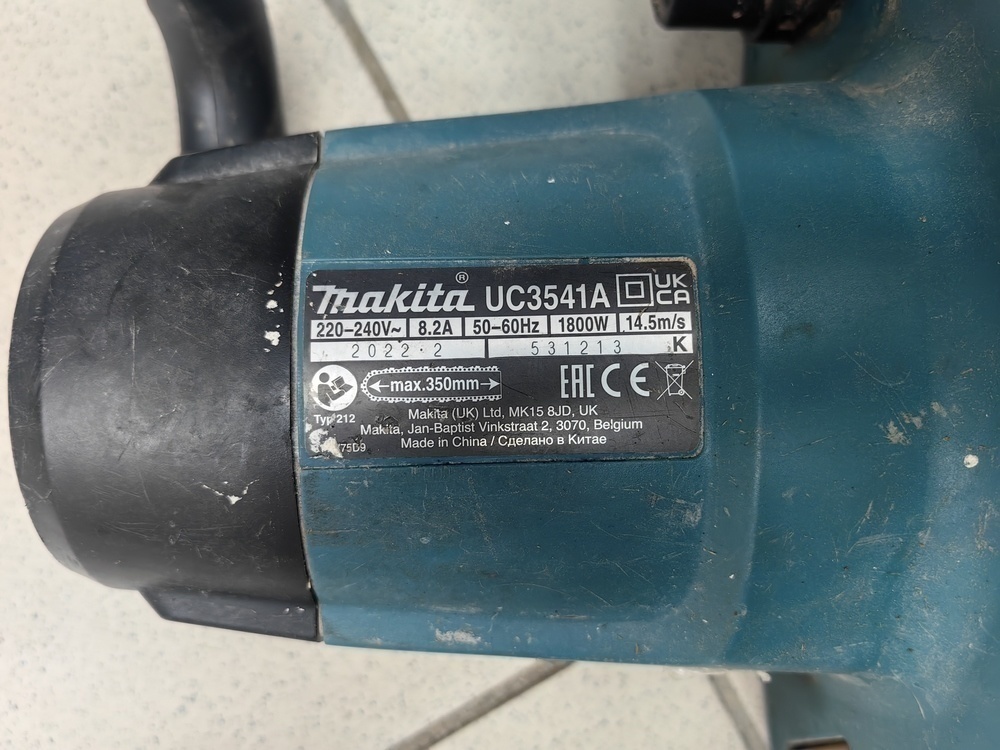 Электропила MAKITA UC3541A