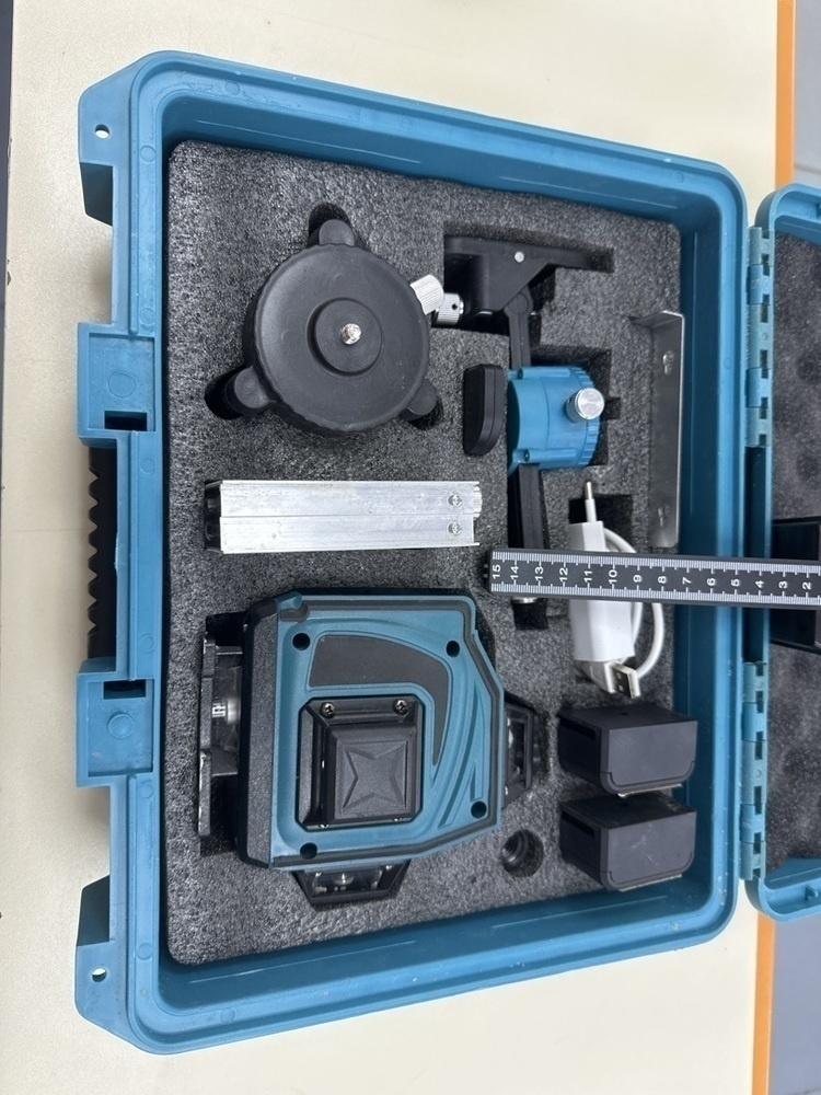 Нивелир Makita 4d laser level