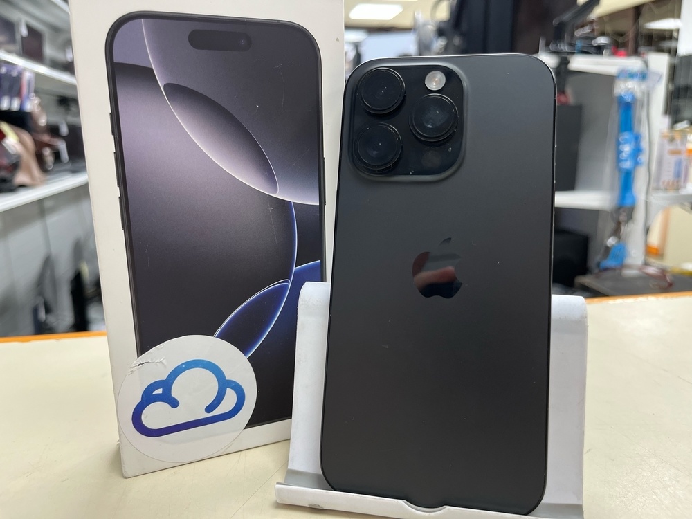 Смартфон Apple Iphone 16 Pro 128Gb