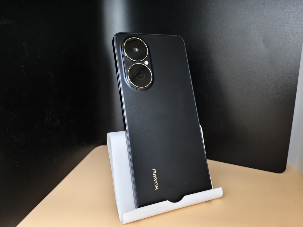 Смартфон Huawei Nova Y73 8/256