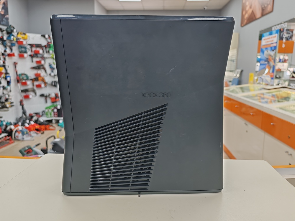 Игровая приставка Xbox 360 S