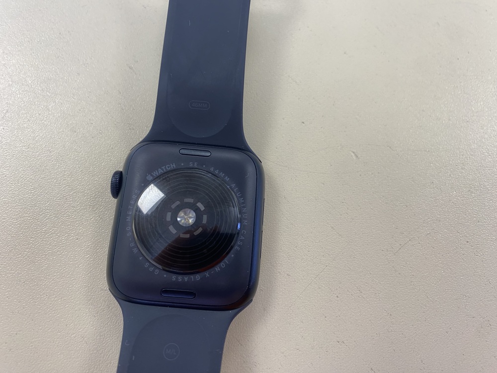 Смарт-часы Apple Watch SE 2022 44mm