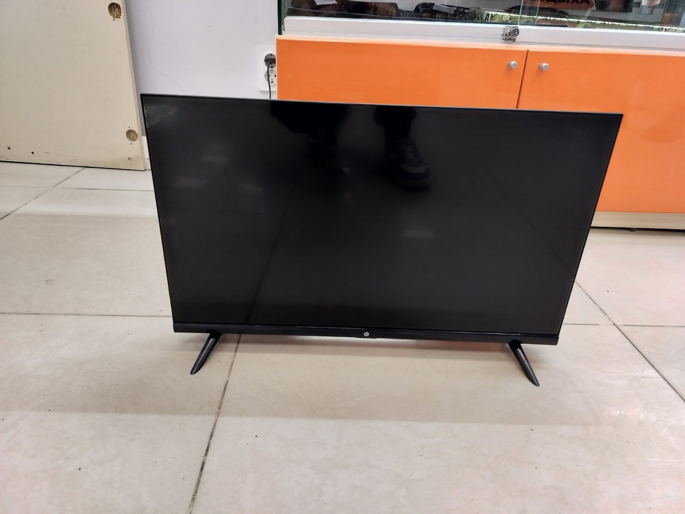 LED Телевизор HI RT-24H01FB