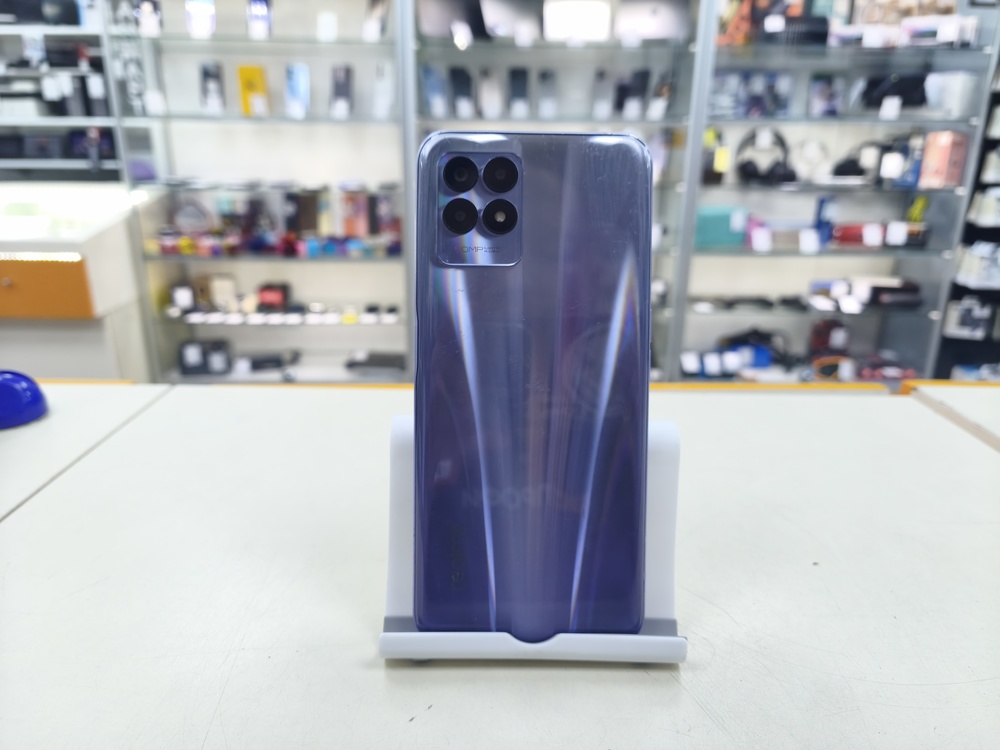 Смартфон Realme 8i 4/64