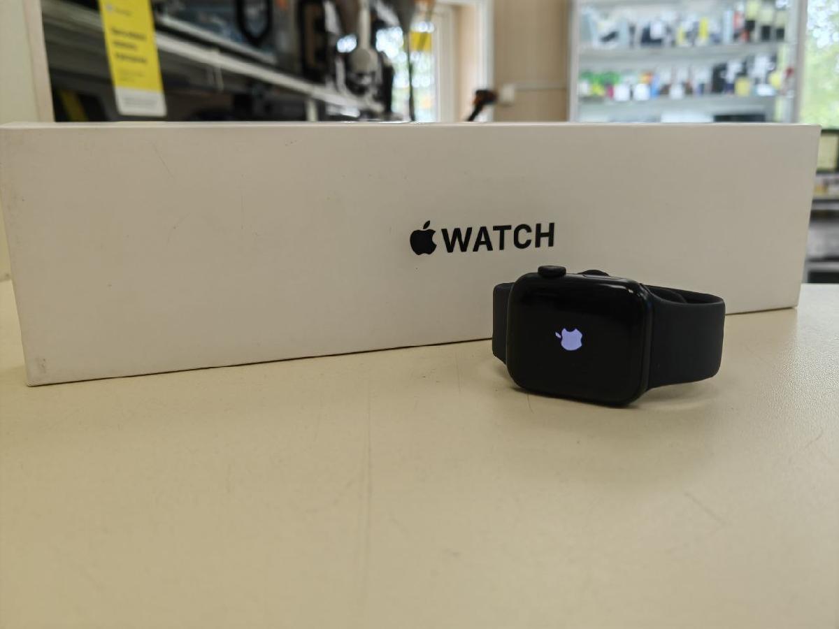 Смарт-часы Apple Watch SE 2022 40mm