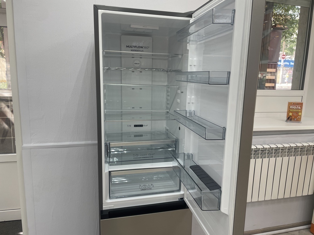 Холодильник Gorenje NRK6202AXL4