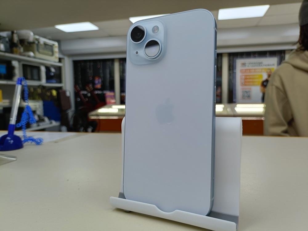 Смартфон Apple Iphone 15 128Gb