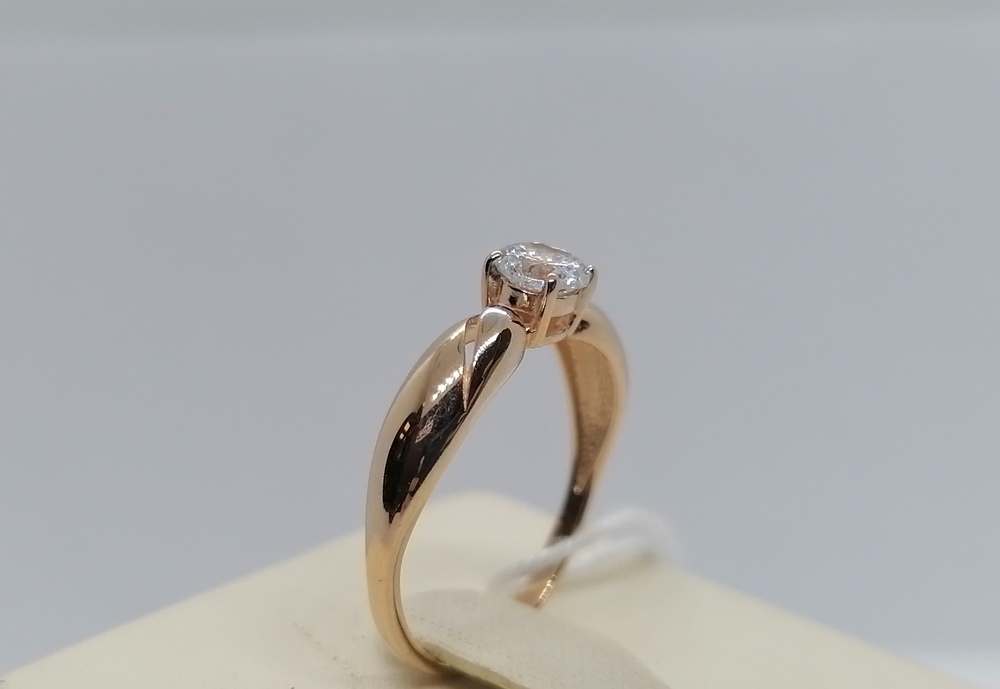 КОЛКМ585 КОЛЬЦО С КАМНЕМ (Au 585)