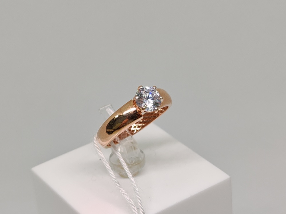 КОЛКМ585 КОЛЬЦО С КАМНЕМ (Au 585)