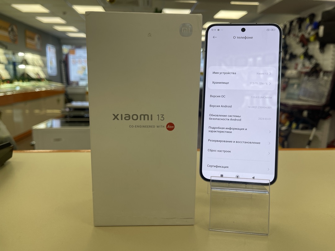 Смартфон Xiaomi 13 12/256