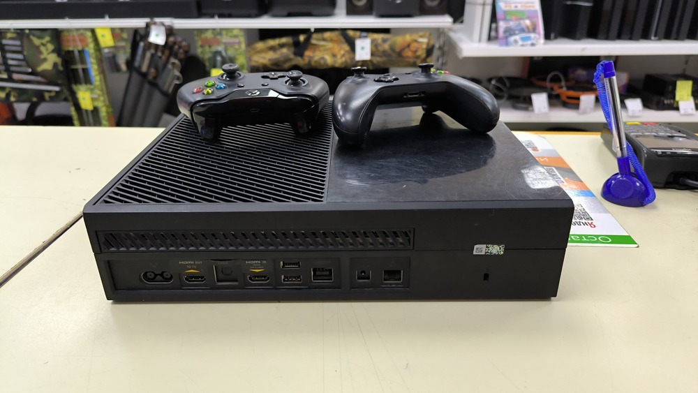 Игровая приставка Xbox One 500Gb