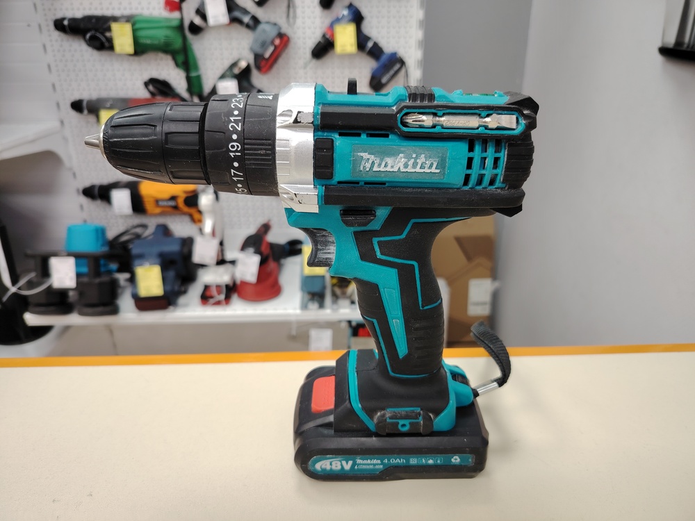 ДРЕЛЬ-ШУРУПОВЕРТ MAKITA 6823