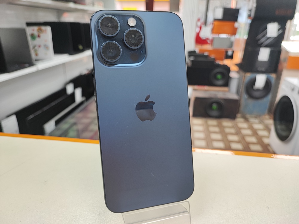 Смартфон Apple iPhone 15 Pro Max 512Gb