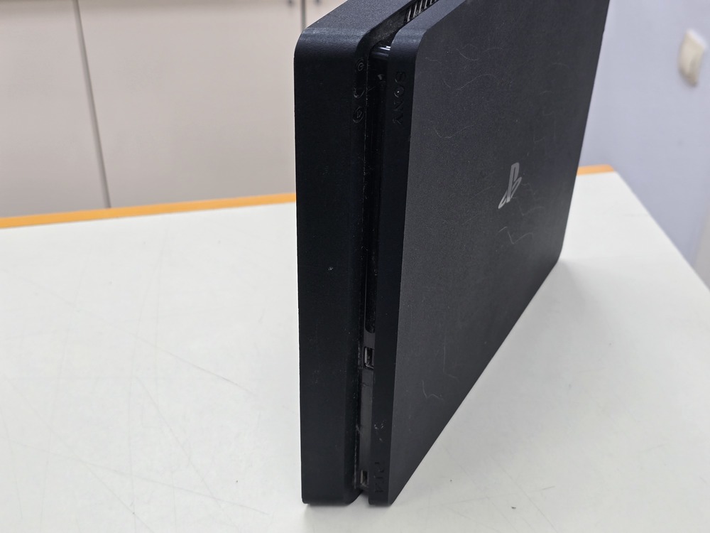 Игровая приставка PlayStation 4 Slim 500GB