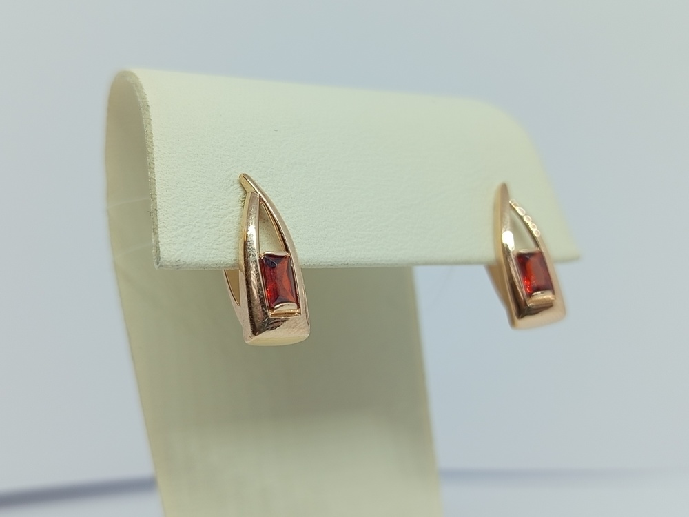 СЕРЬГИ С КАМНЕМ (Au 585)