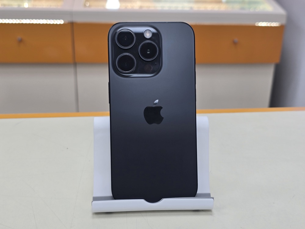 Смартфон Apple Iphone 15 Pro 128Gb