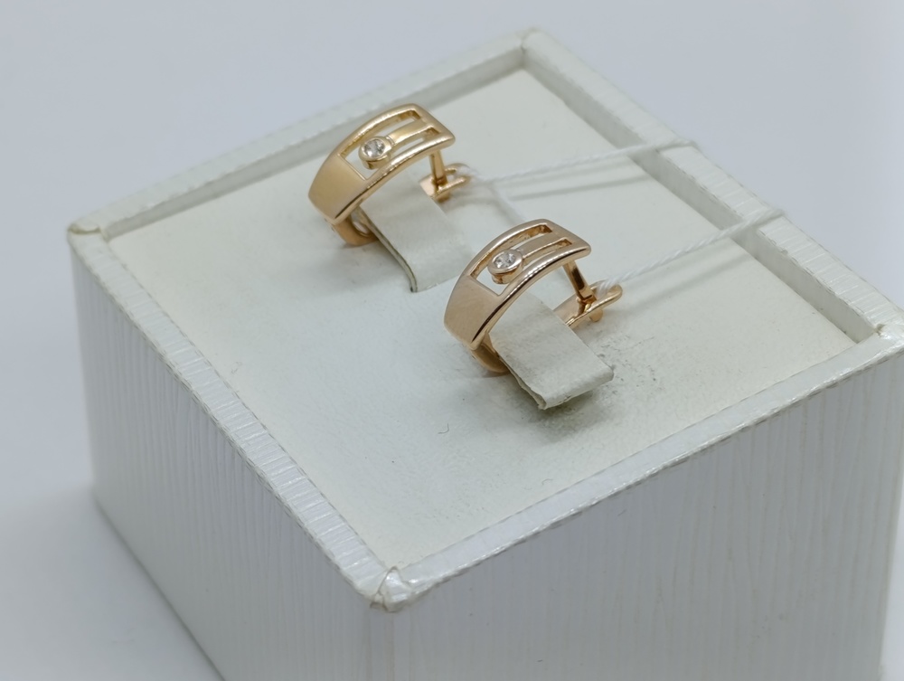 СКМ585 СЕРЬГИ С КАМНЕМ (Au 585)