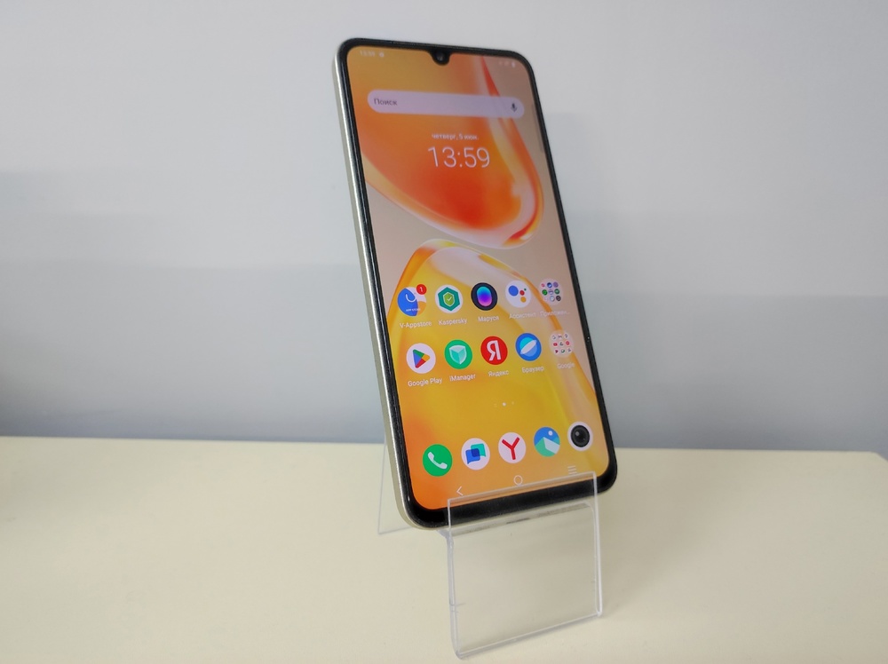 Смартфон Vivo V25e 8/128